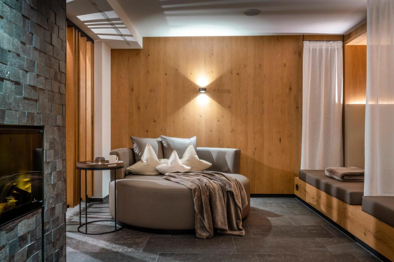 Hotel Auenhof Lech am Arlberg Exteriör bild