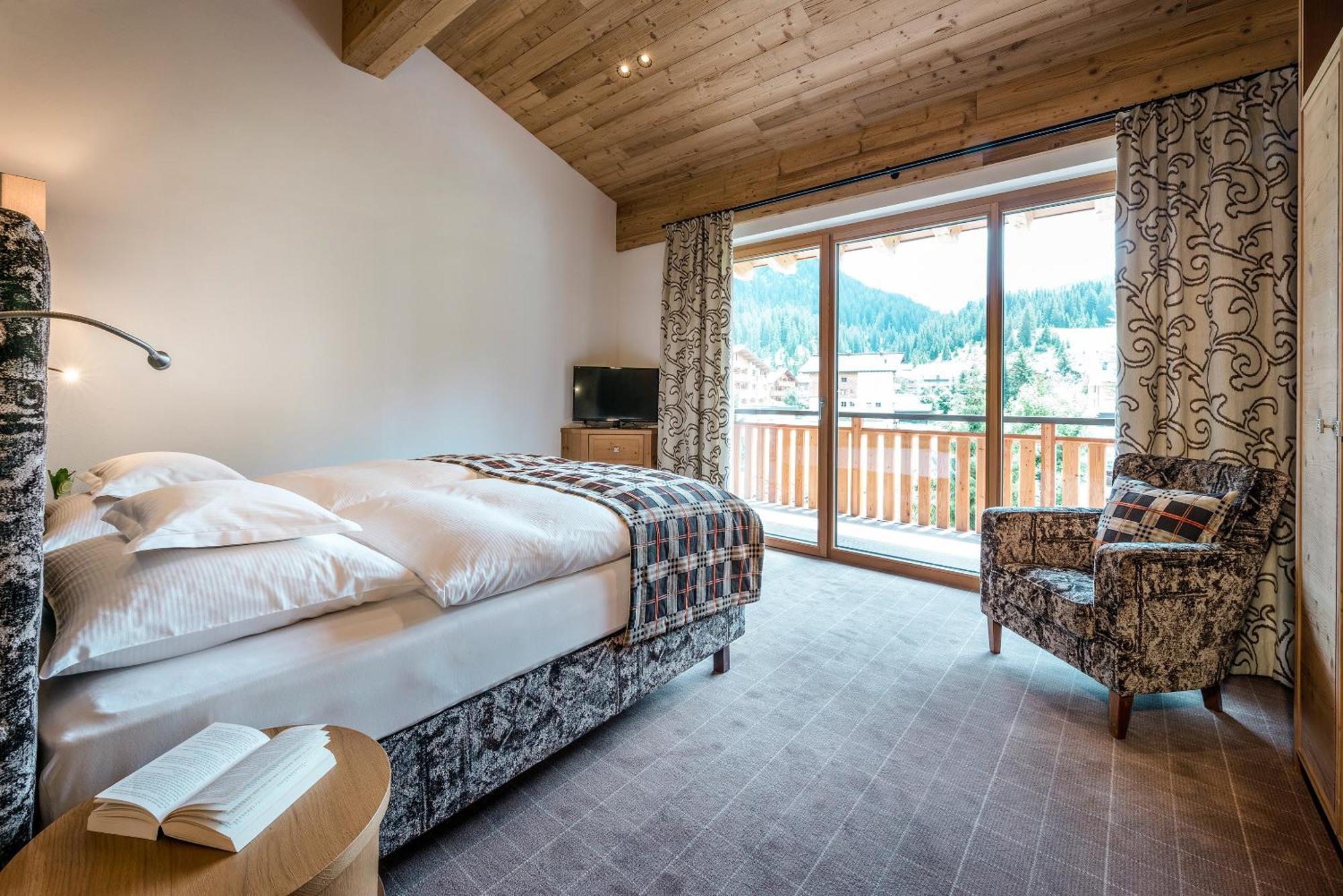 Hotel Auenhof Lech am Arlberg Exteriör bild