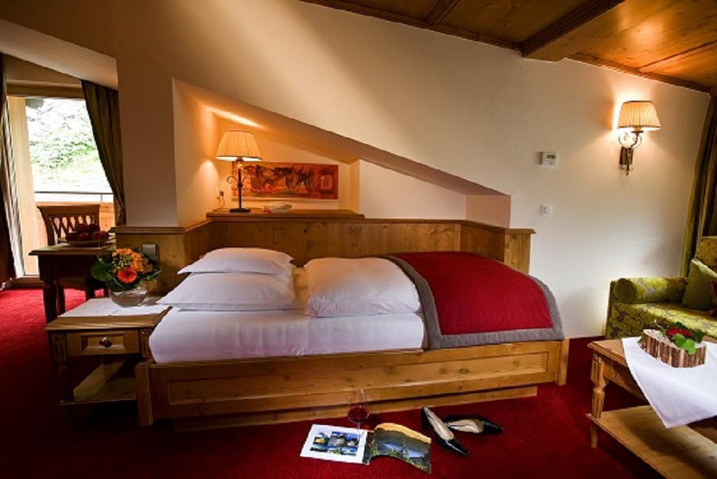 Hotel Auenhof Lech am Arlberg Exteriör bild