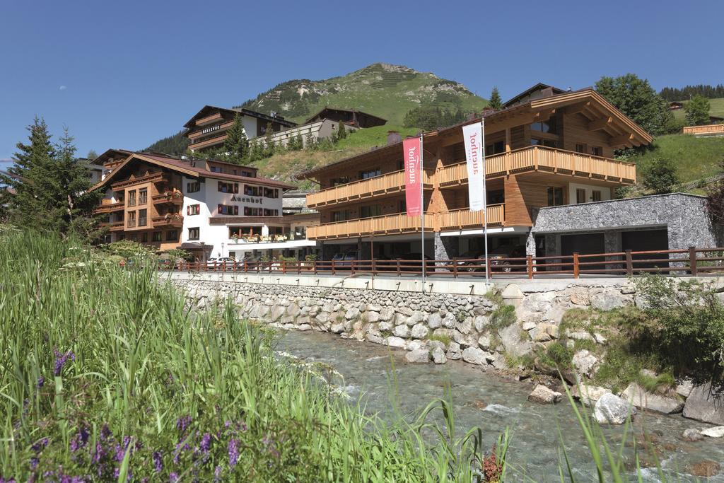 Hotel Auenhof Lech am Arlberg Exteriör bild