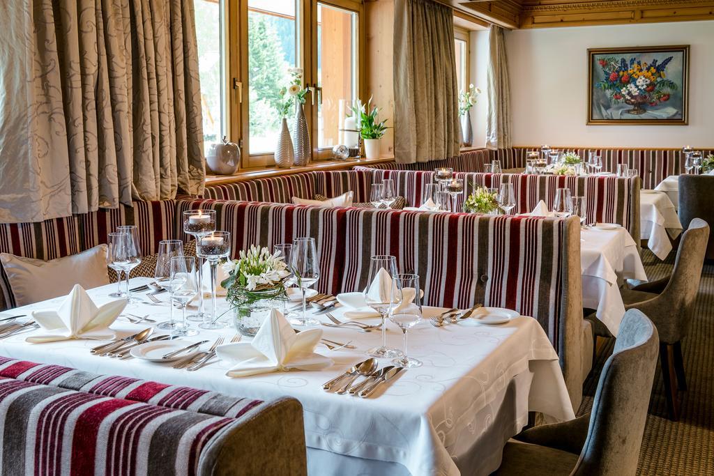 Hotel Auenhof Lech am Arlberg Exteriör bild
