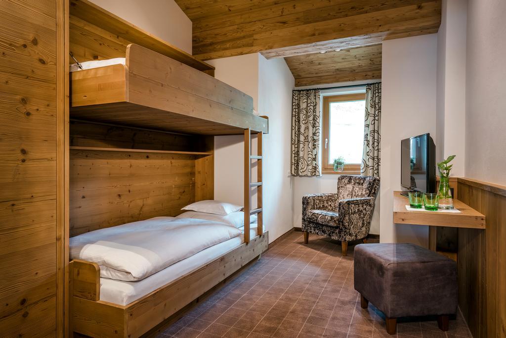 Hotel Auenhof Lech am Arlberg Exteriör bild